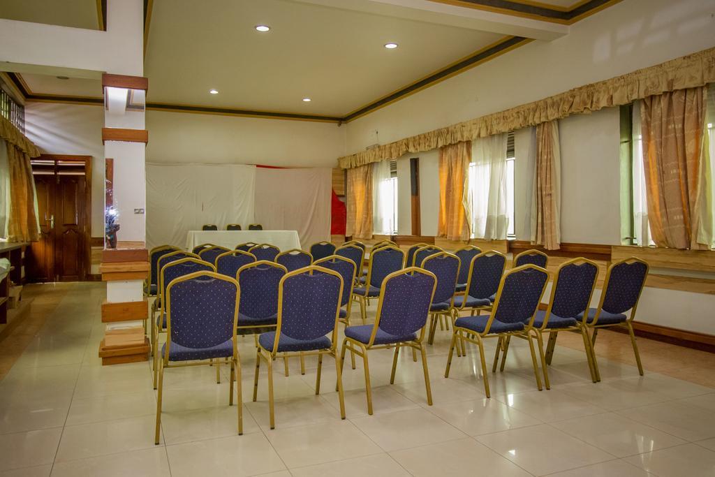 Grand Holiday International Hotel Mbarara Exterior photo